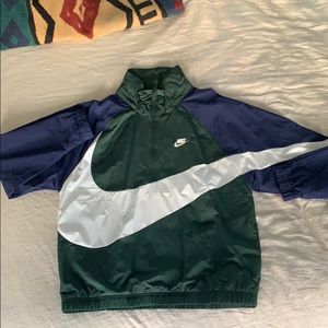 Nike pullover windbreaker